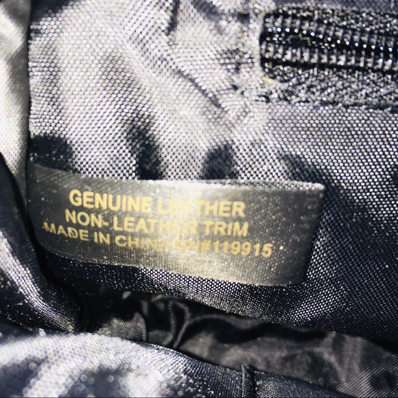 Giani Bernini Crossbody Clutch Belt Bag
Softy Core - Picture 10 of 14